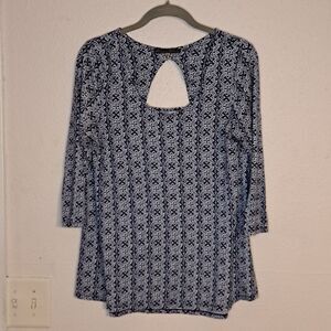 Rose & Olive Blue blouse size medium